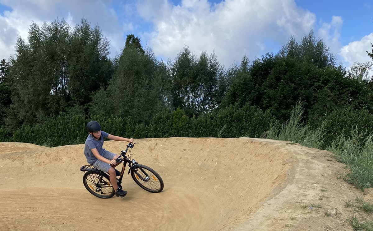 Parksituation am "Dart-Bike-Park" in Hösel organisieren